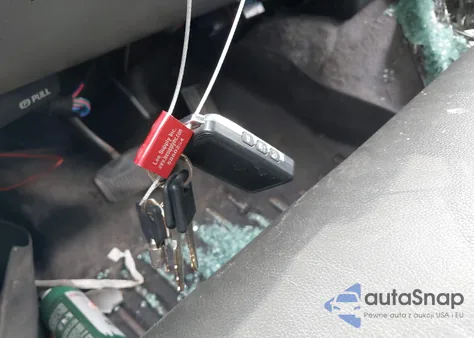 1999 Ford F-250 Lariat/Xl/Xlt z USA, uszkodzony, nr VIN 1FTNX21F5XEB97423